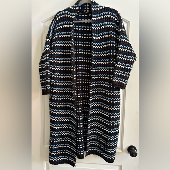 FRNCH Sweaters - FRNCH Black and White Patterned Cardigan